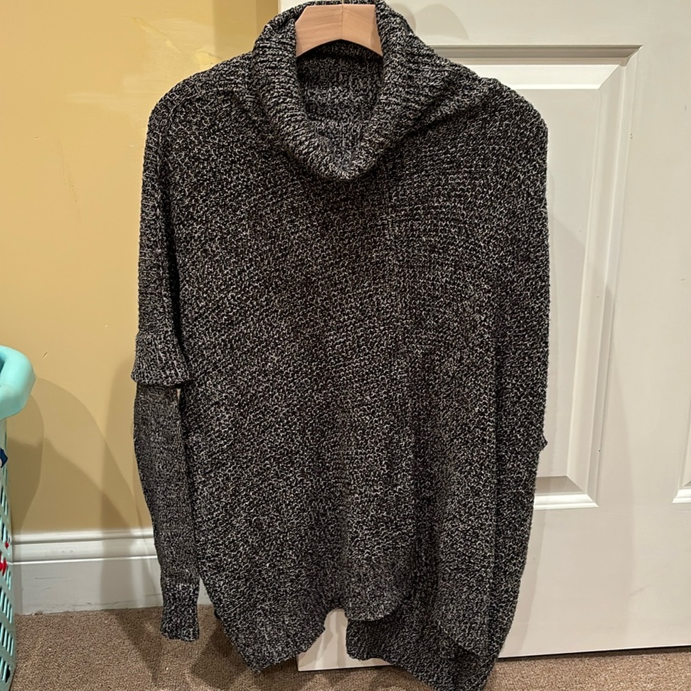 Cowl turtleneck sweater